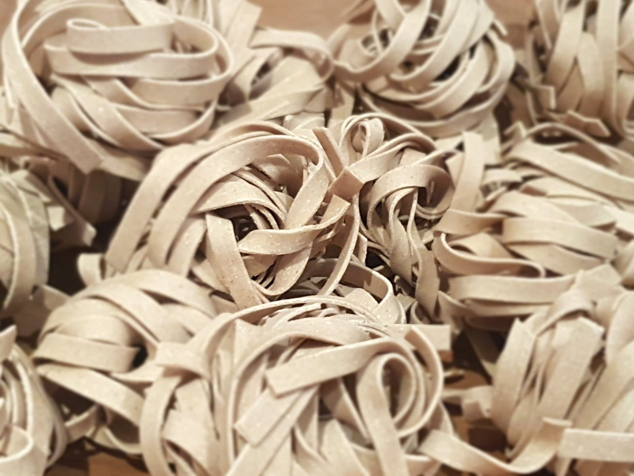 Tallarines con setas y castañas | 100 gr